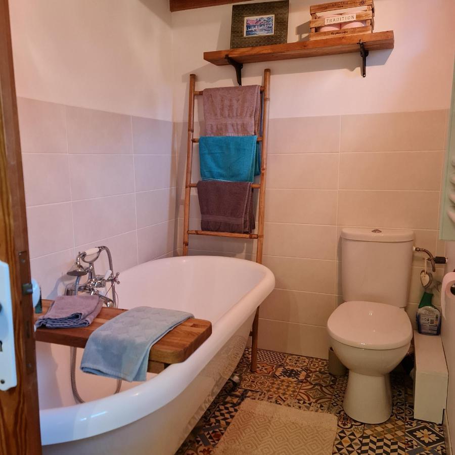 Licques La Longere D'Ecottes B&B 외부 사진