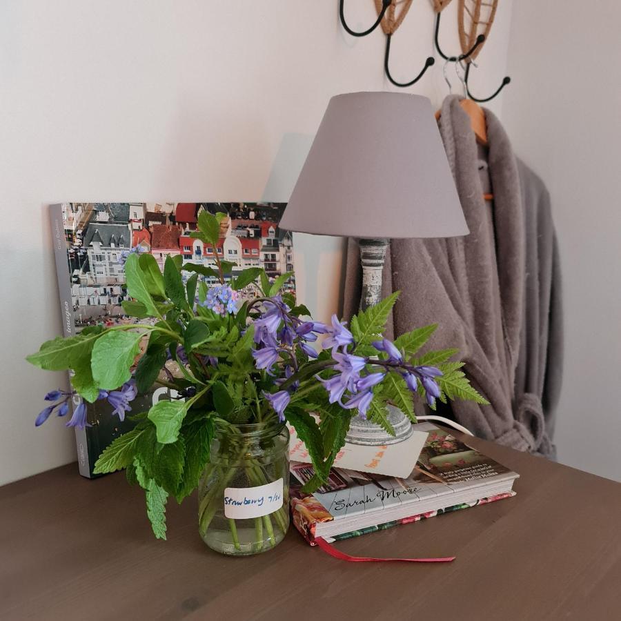 Licques La Longere D'Ecottes B&B 외부 사진